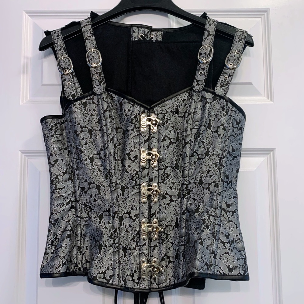 GothicXO corset damask jacquard hooks and lace size 32